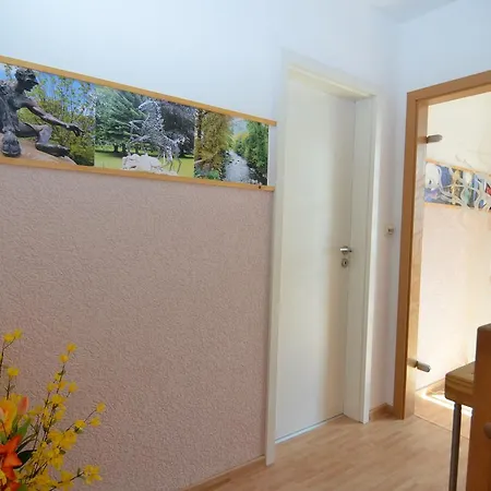 1 Apartament *